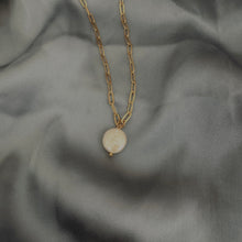 Load image into Gallery viewer, The Tayler Pearl Chain