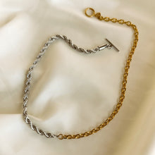 Load image into Gallery viewer, The Cyrus Necklace