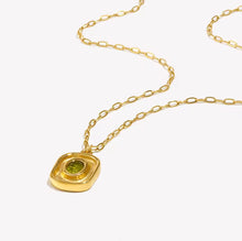 Load image into Gallery viewer, The Martini Necklace