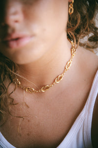 The Hana Necklace