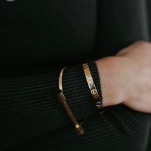 Load image into Gallery viewer, The Harris Bangle