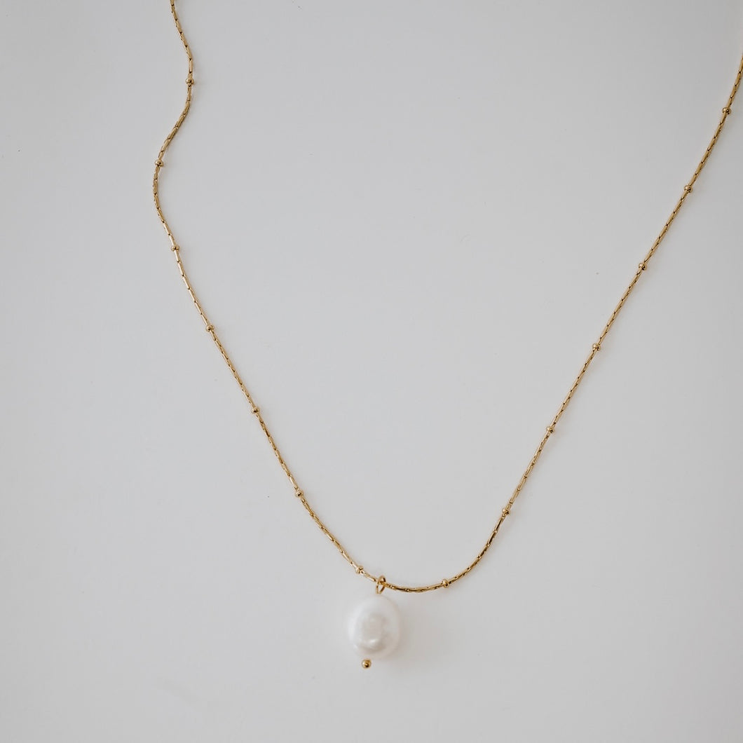 The Savannah Pearl Necklace