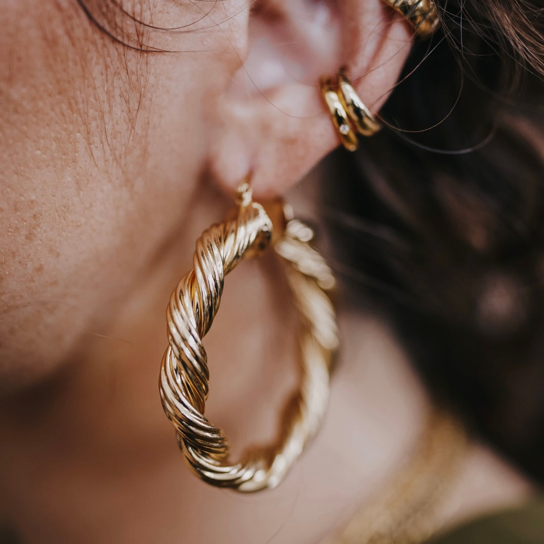 The Anna Hoop